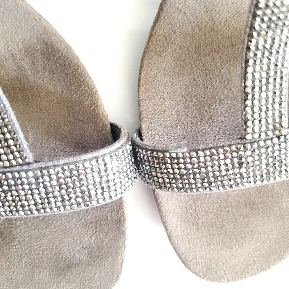 Style & Co Mulan Embellished Wedge Sandals 9M Silver Grey Rhinestone T-strap Y2K